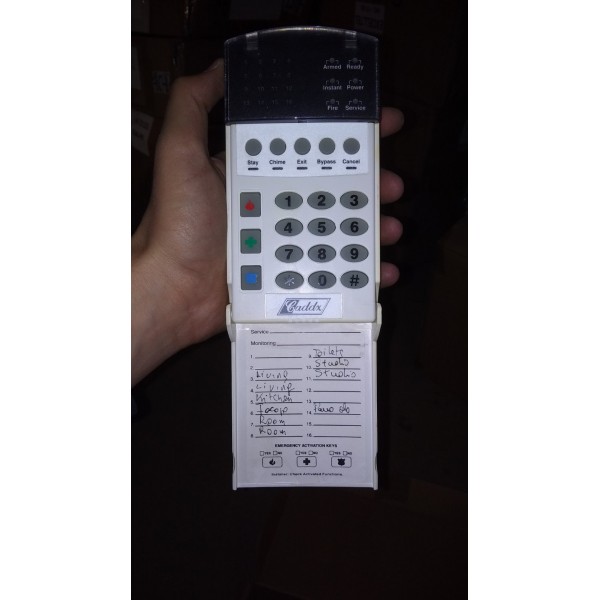 CADDX Πληκτρολόγιο συναγερμού MT33 για συναγερμό NX8